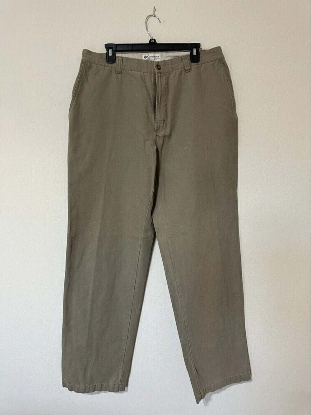 Classic Men’s Khaki Chino Pants